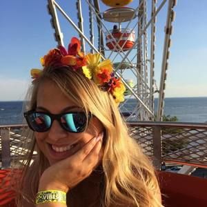 Meet your Posher, Gia